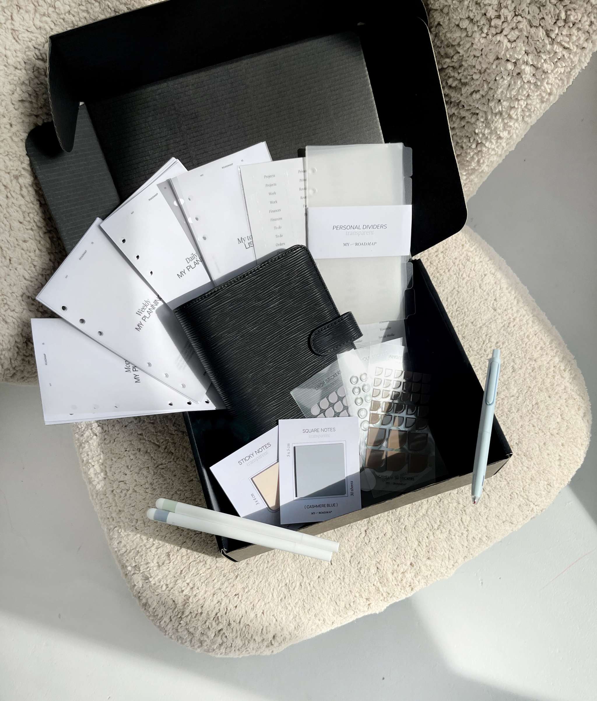 Planer-Box «Midnight» Personal Größe mit praktischem Ringplaner und Zubehör, sparsam Planen im eleganten Design