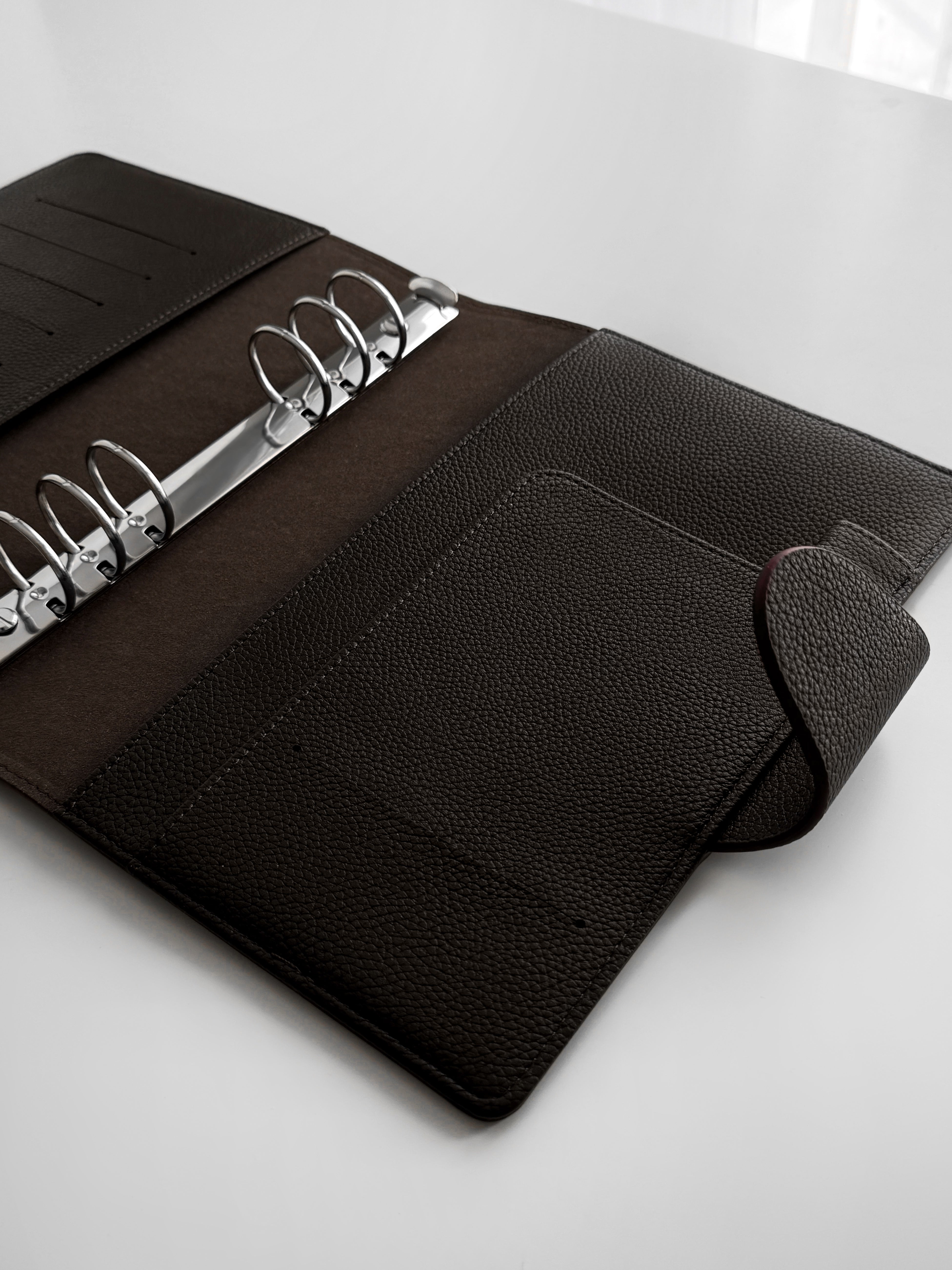 A5 Binder «Dark Chocolate» – Personalisierbar