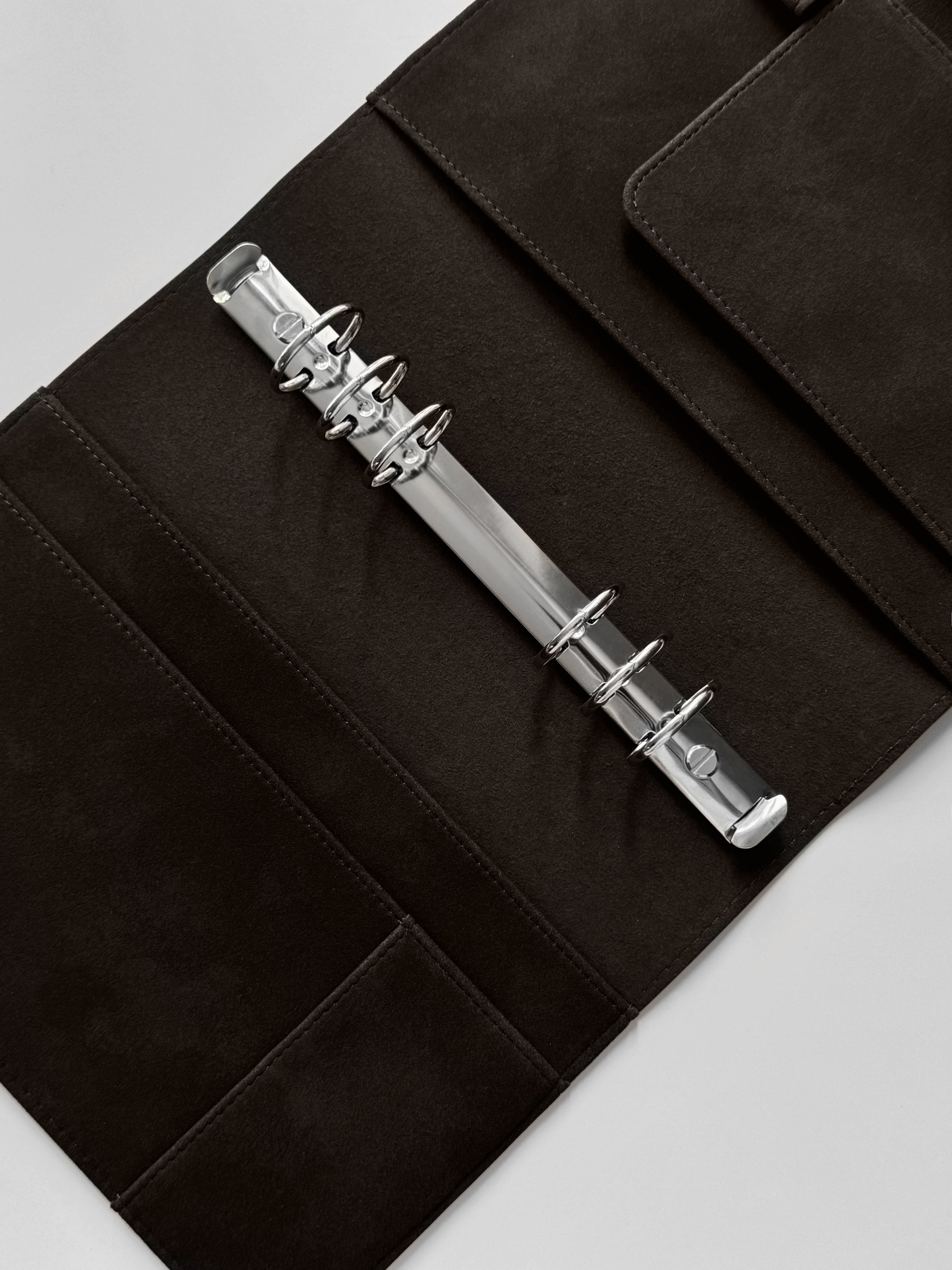 A5 Binder «Deep Truffle» – Personalisierbar