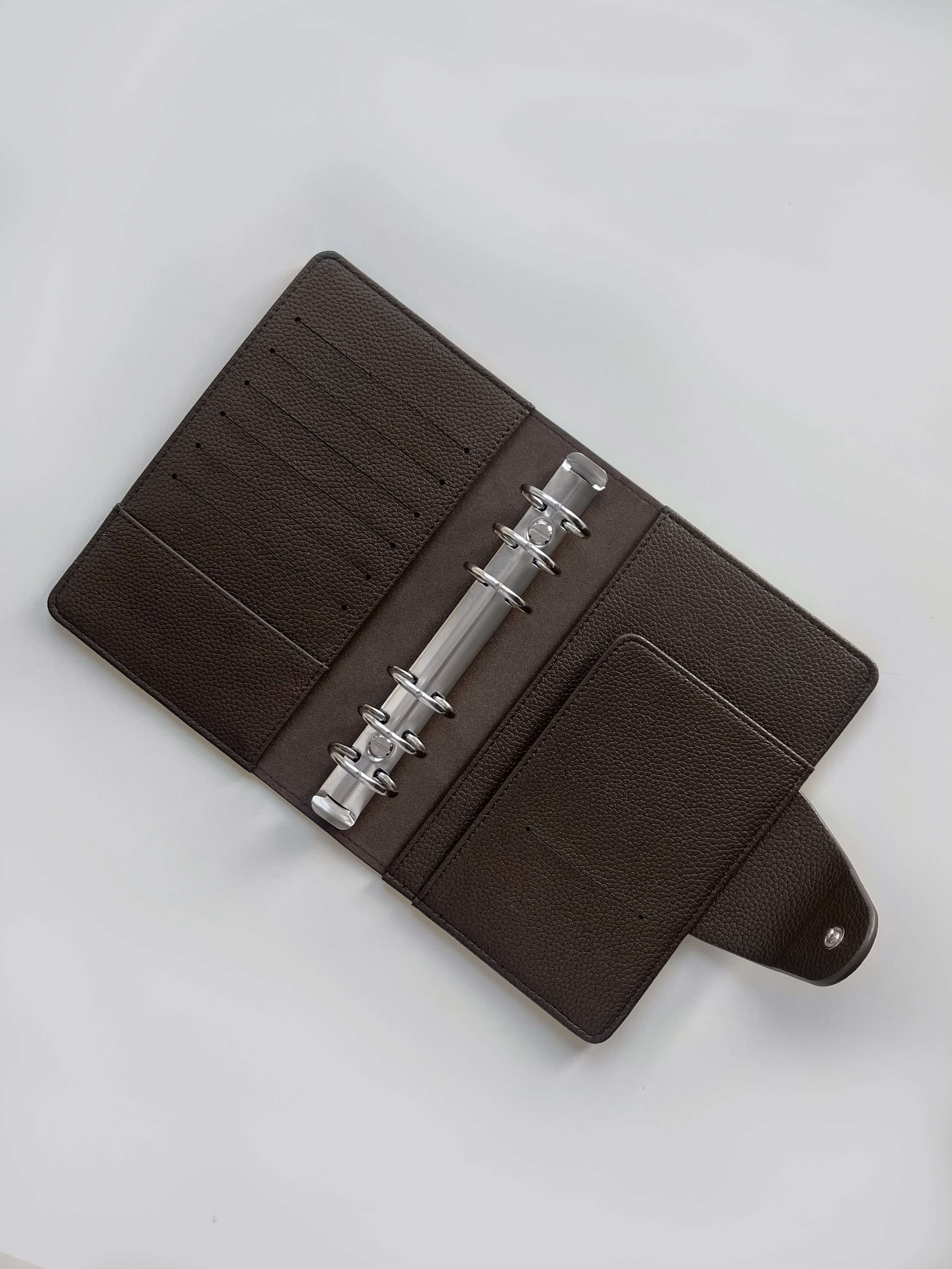 Personal Binder «Dark Chocolate» – Personalisierbar